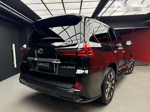 Lexus LX 2018 - фото 18