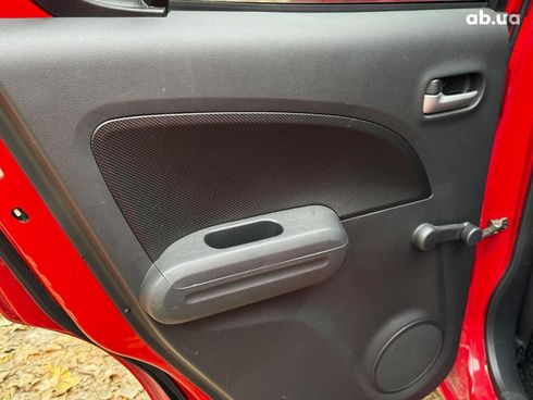 Suzuki Splash 2009 красный - фото 20