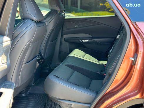 Lexus RX 2023 оранжевый - фото 34