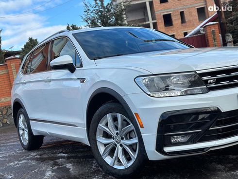 Volkswagen Tiguan 2018 белый - фото 9