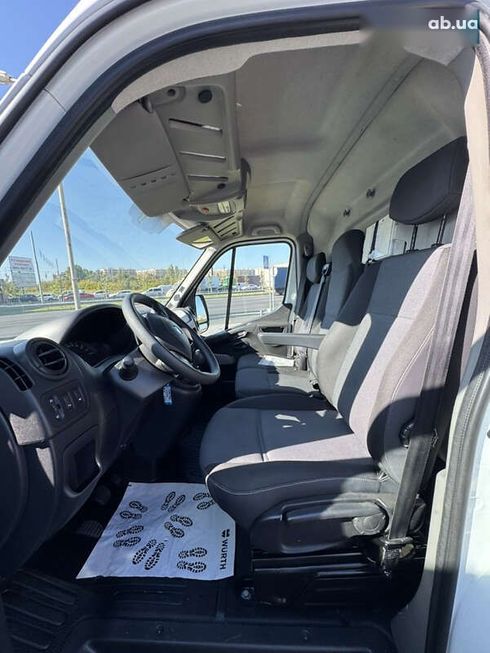Renault Master 2017 - фото 24