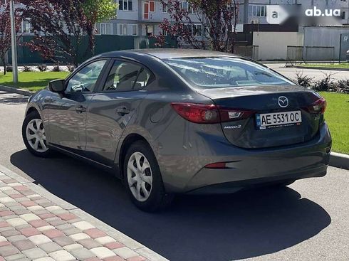 Mazda 3 2017 - фото 6