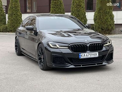 BMW 5 серия 2019 - фото 18