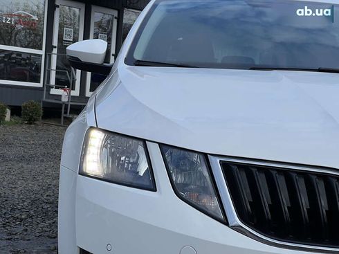 Skoda Octavia 2020 - фото 15