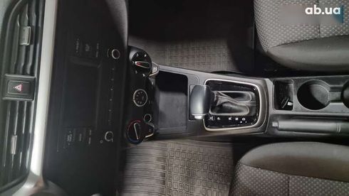 Kia Rio 2021 - фото 8