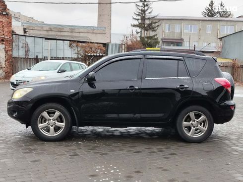 Toyota RAV4 2006 черный - фото 4