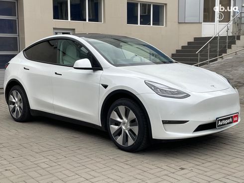Tesla Model Y 2021 белый - фото 3