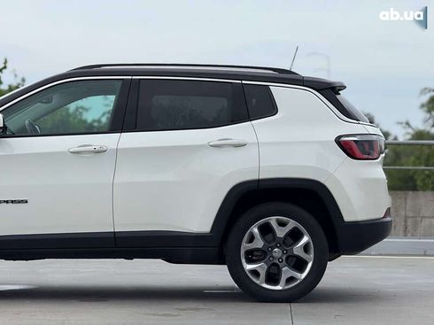 Jeep Compass 2020 - фото 12