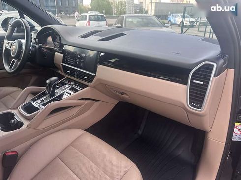 Porsche Cayenne 2018 - фото 22