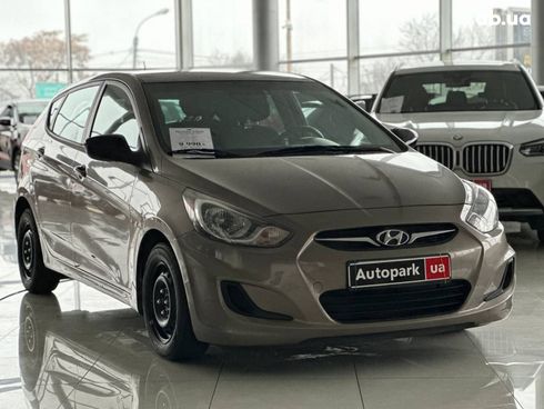 Hyundai Accent 2013 коричневый - фото 3