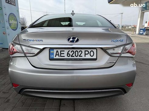 Hyundai Sonata 2013 - фото 6