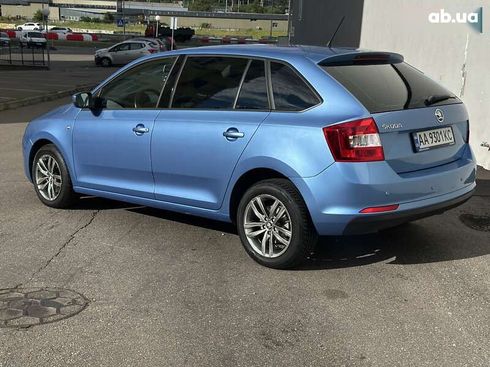 Skoda Spaceback 2015 - фото 18