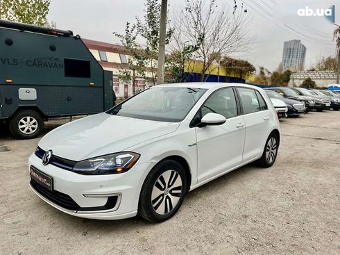 Volkswagen e-Golf 2017 - фото 2