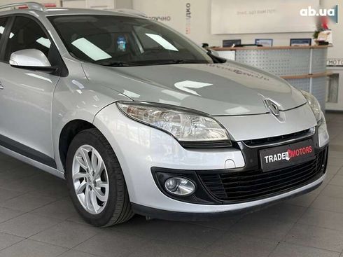 Renault Megane 2012 - фото 2