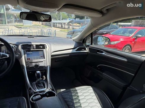 Ford Mondeo 2018 - фото 18