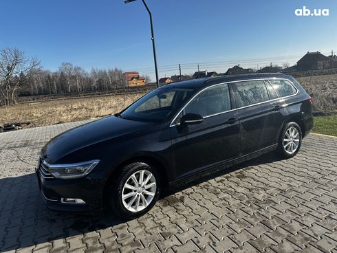 Volkswagen Passat 2017 черный - фото 9