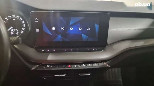 Skoda Octavia 2021 - фото 15