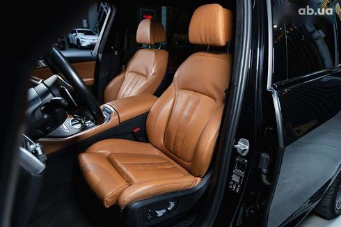 BMW X5 2021 - фото 16
