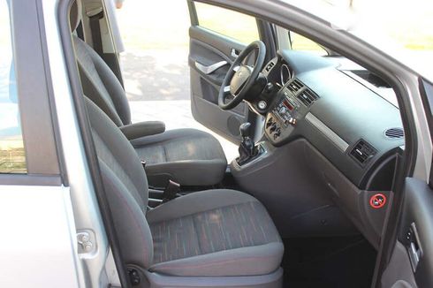 Ford C-Max 2010 - фото 12