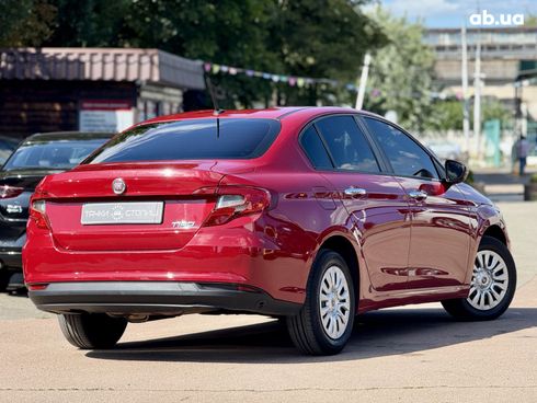 Fiat Tipo 2019 красный - фото 3