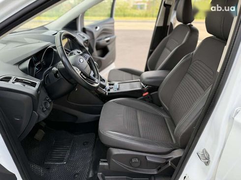 Ford Kuga 2019 - фото 15