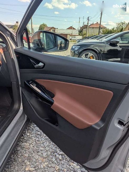 Volkswagen ID.4 2021 - фото 13