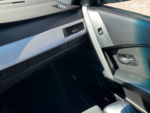 BMW 5 серия 2004 серый - фото 20