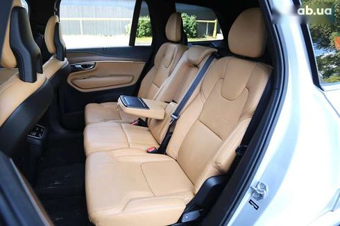 Volvo XC90 2017 - фото 9
