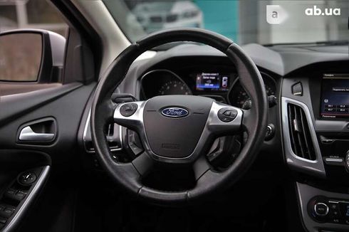 Ford Focus 2013 - фото 12