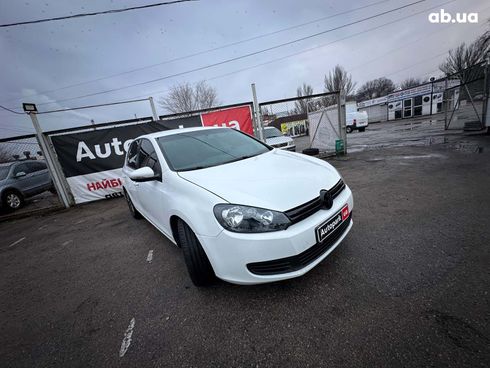 Volkswagen Golf 2013 белый - фото 10