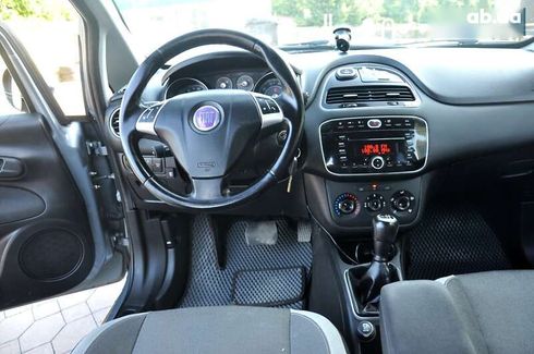 Fiat Punto 2012 - фото 21