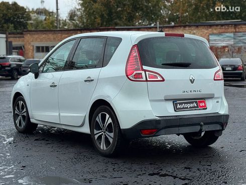 Renault Scenic 2011 белый - фото 13