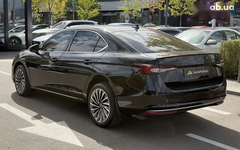 Skoda Superb 2025 - фото 10