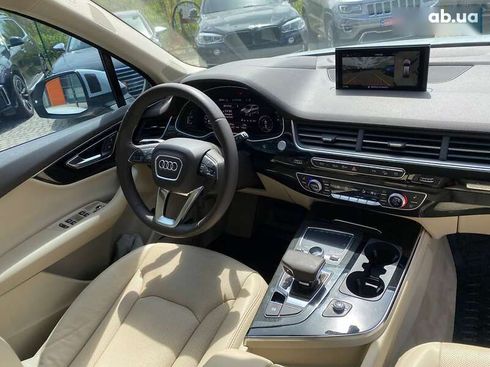 Audi Q7 2017 - фото 12