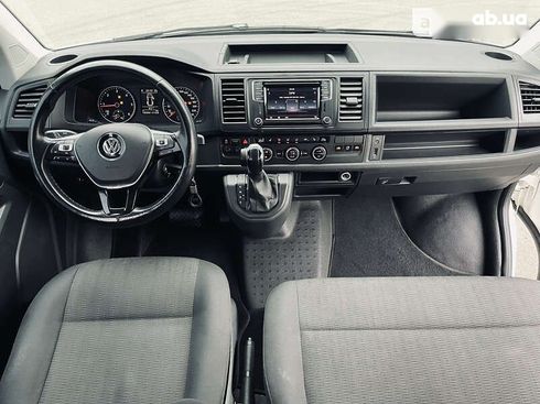 Volkswagen Caravelle 2015 - фото 12