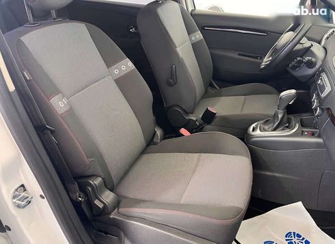 Renault Scenic 2012 - фото 10