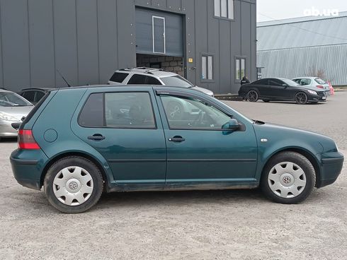 Volkswagen Golf 2001 зеленый - фото 11