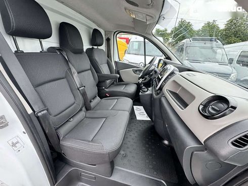 Renault Trafic 2019 - фото 13