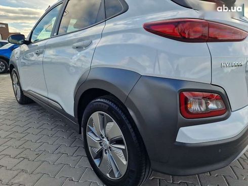 Hyundai Kona 2020 - фото 17