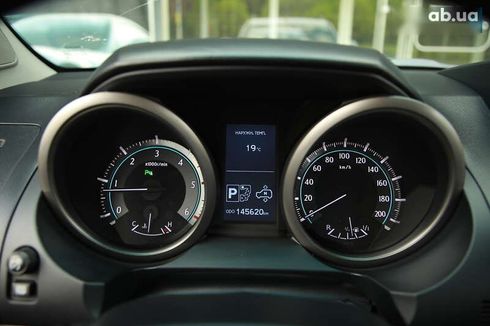 Toyota Land Cruiser Prado 2010 - фото 14