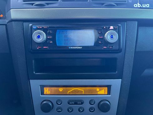 Opel Meriva 2003 серый - фото 29