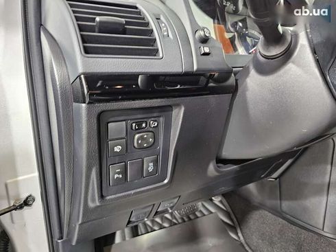 Toyota Land Cruiser Prado 2020 - фото 23