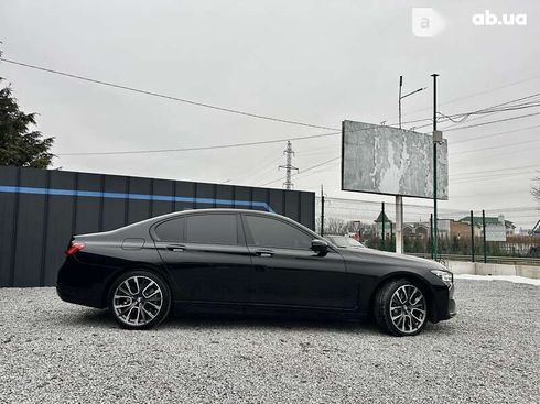 BMW 7 серия 2022 - фото 4