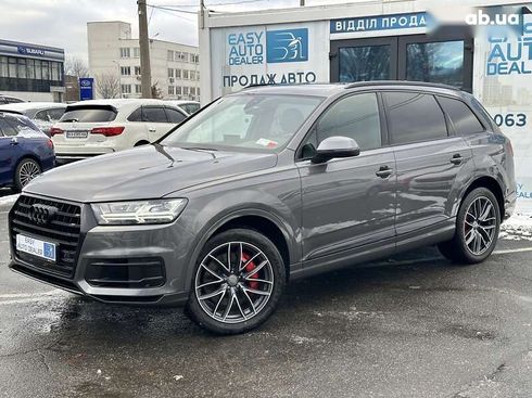 Audi Q7 2018 - фото 8