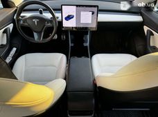 Tesla Model 3 2018 года - купить на Автобазаре