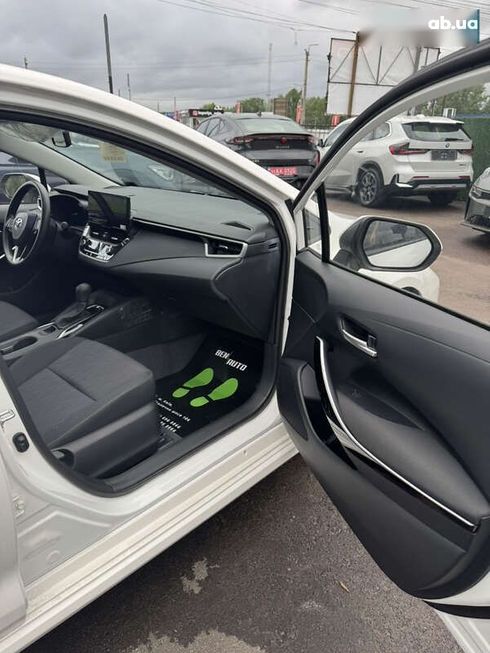 Toyota Corolla 2024 - фото 24