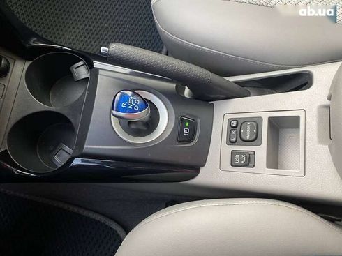 Toyota RAV4 2012 - фото 18