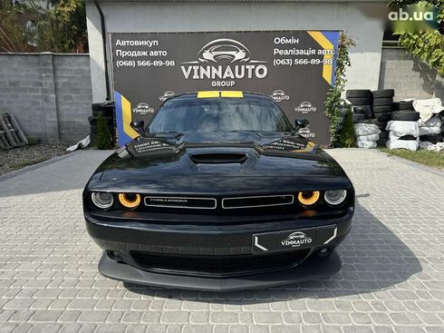 Dodge Challenger 2018 - фото 8