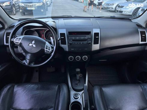 Mitsubishi Outlander 2007 черный - фото 27