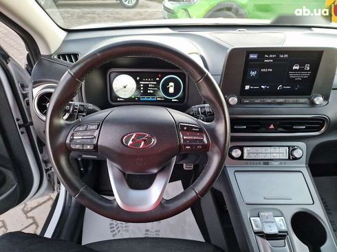 Hyundai Kona Electric 2021 - фото 18